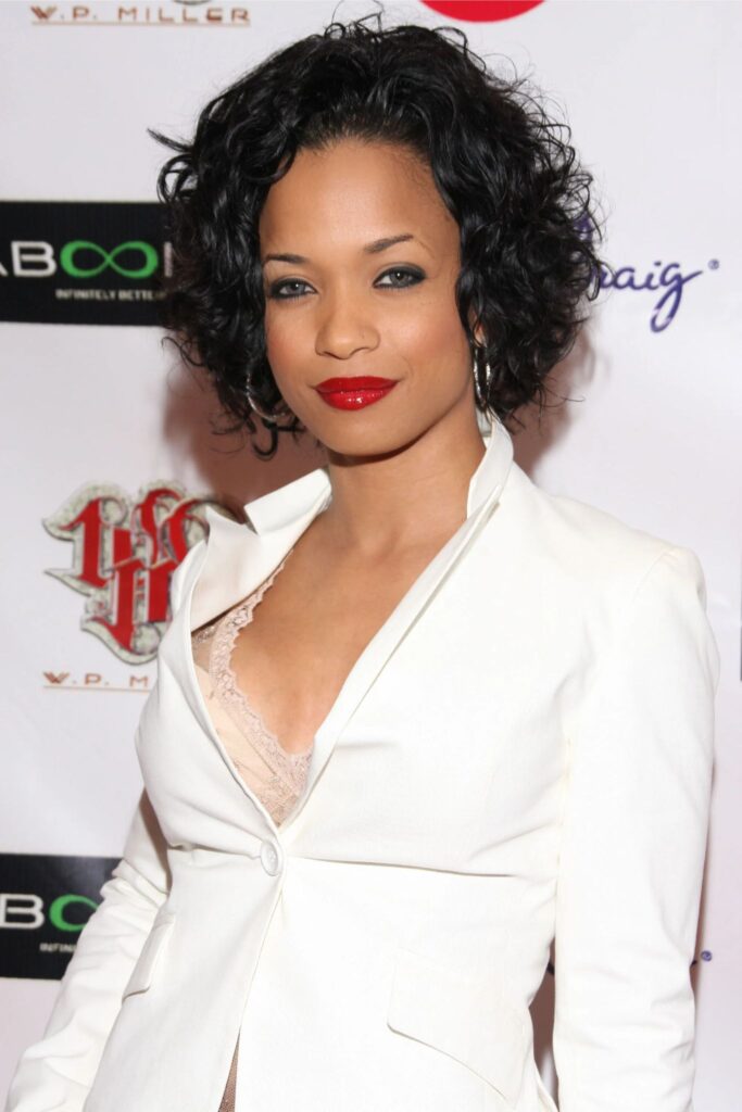 KARRINE STEFFANS